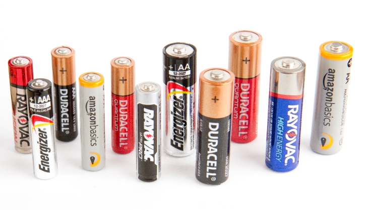 Alkaline battery